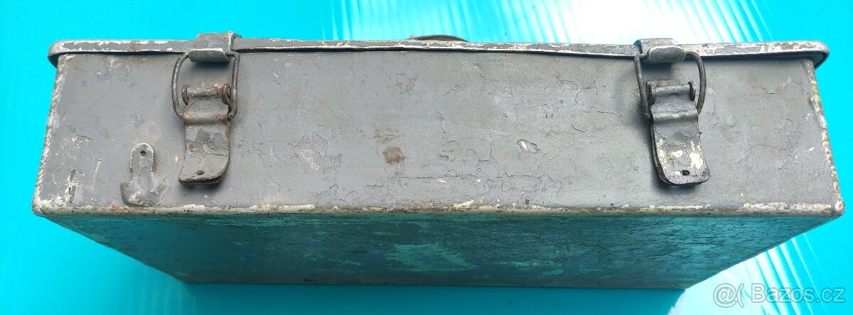Vojenská bedna. - 8