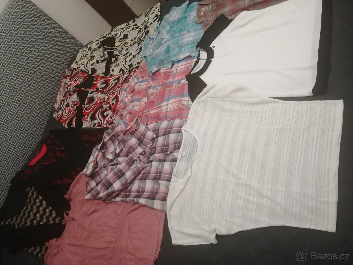 MEGA balík dámského oblečení - 8