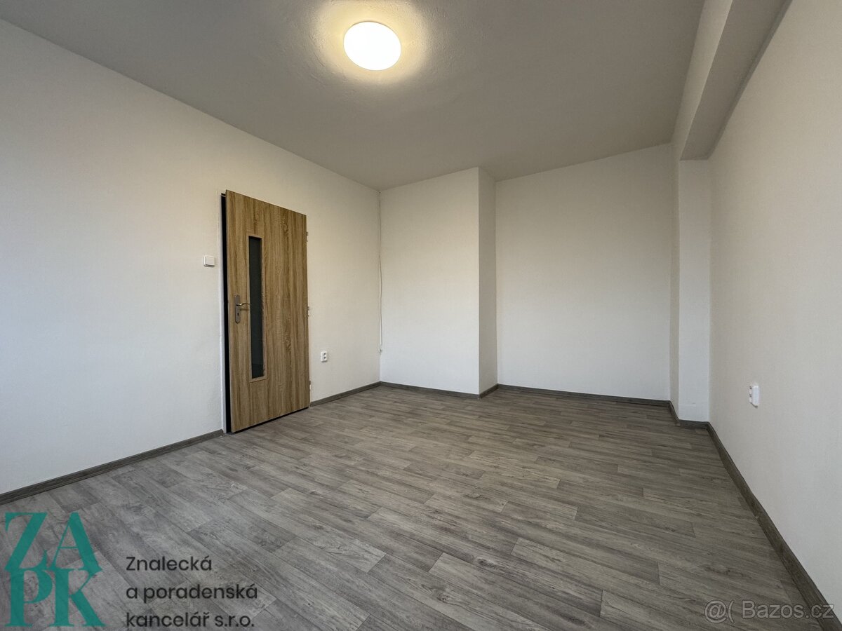 Pronájem bytu 2+kk, 32 m2, Hodonín, ev.č. 01144 - 8