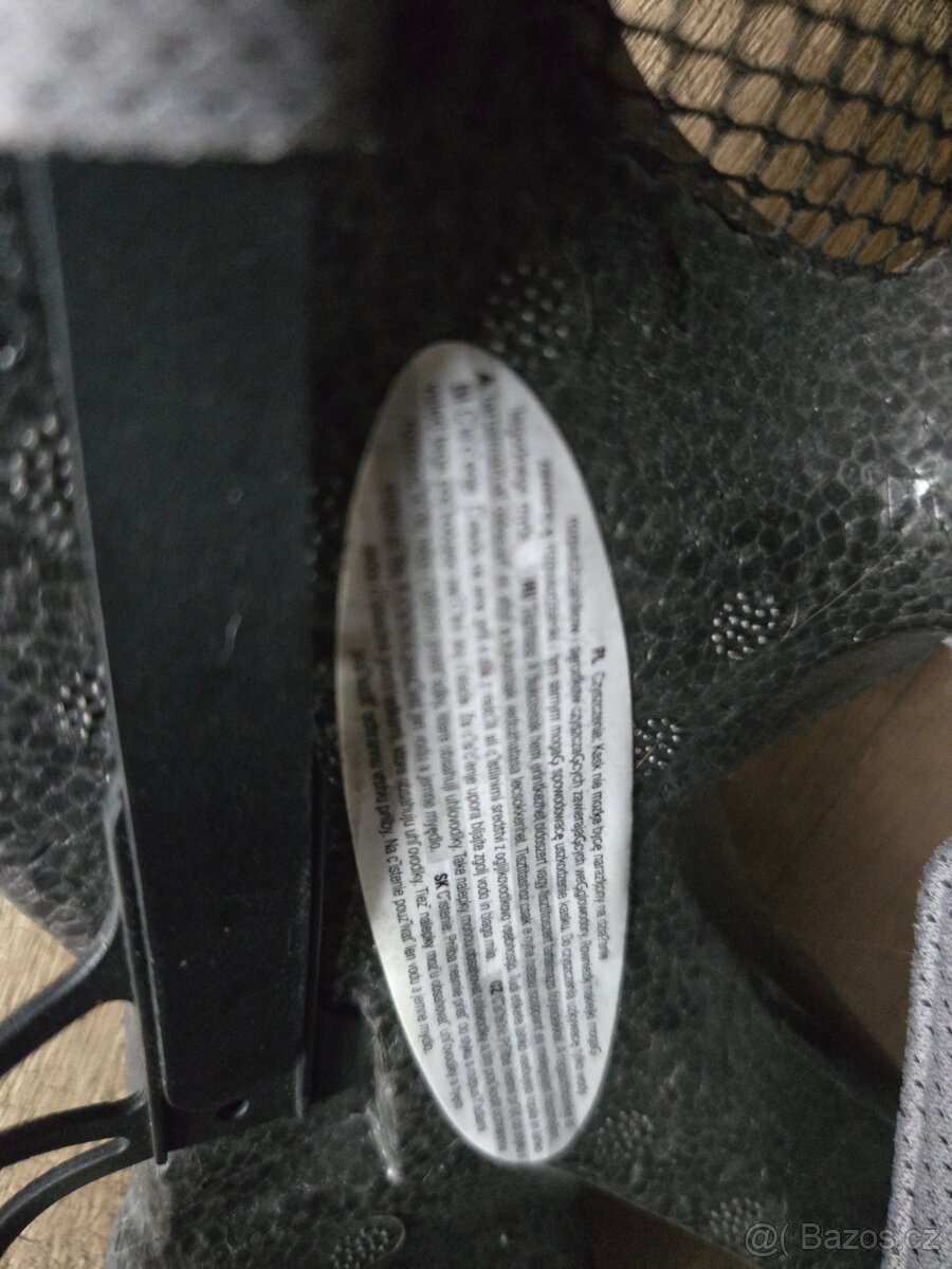 CYKLISTICKÁ HELMA CRIVIT - 8