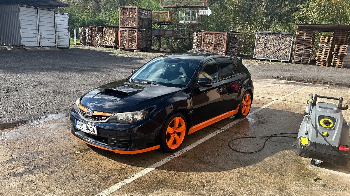 Subaru WRX STI Hatchback - 8