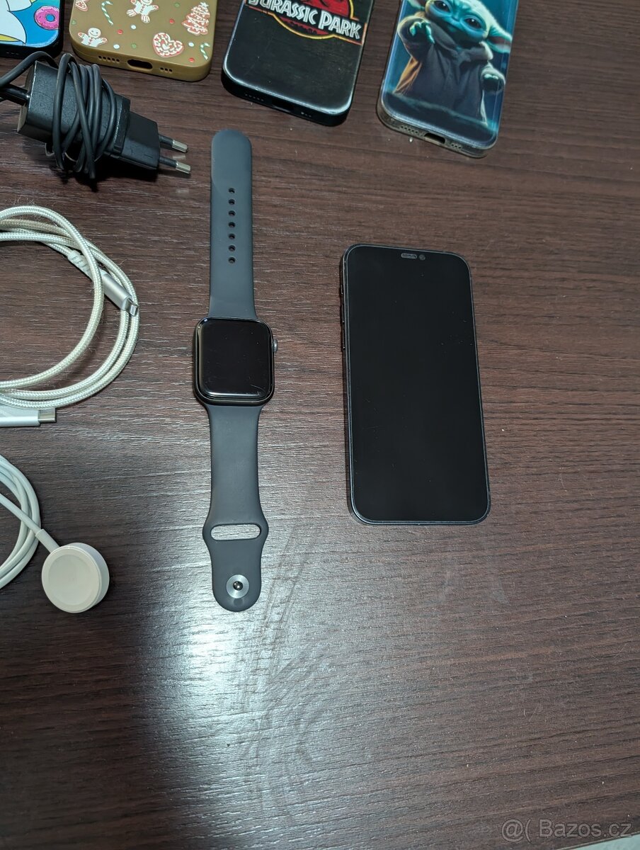Apple iPhone 12 64GB a Apple Watch 6 GPS+Cell, 44mm Space Gr - 8