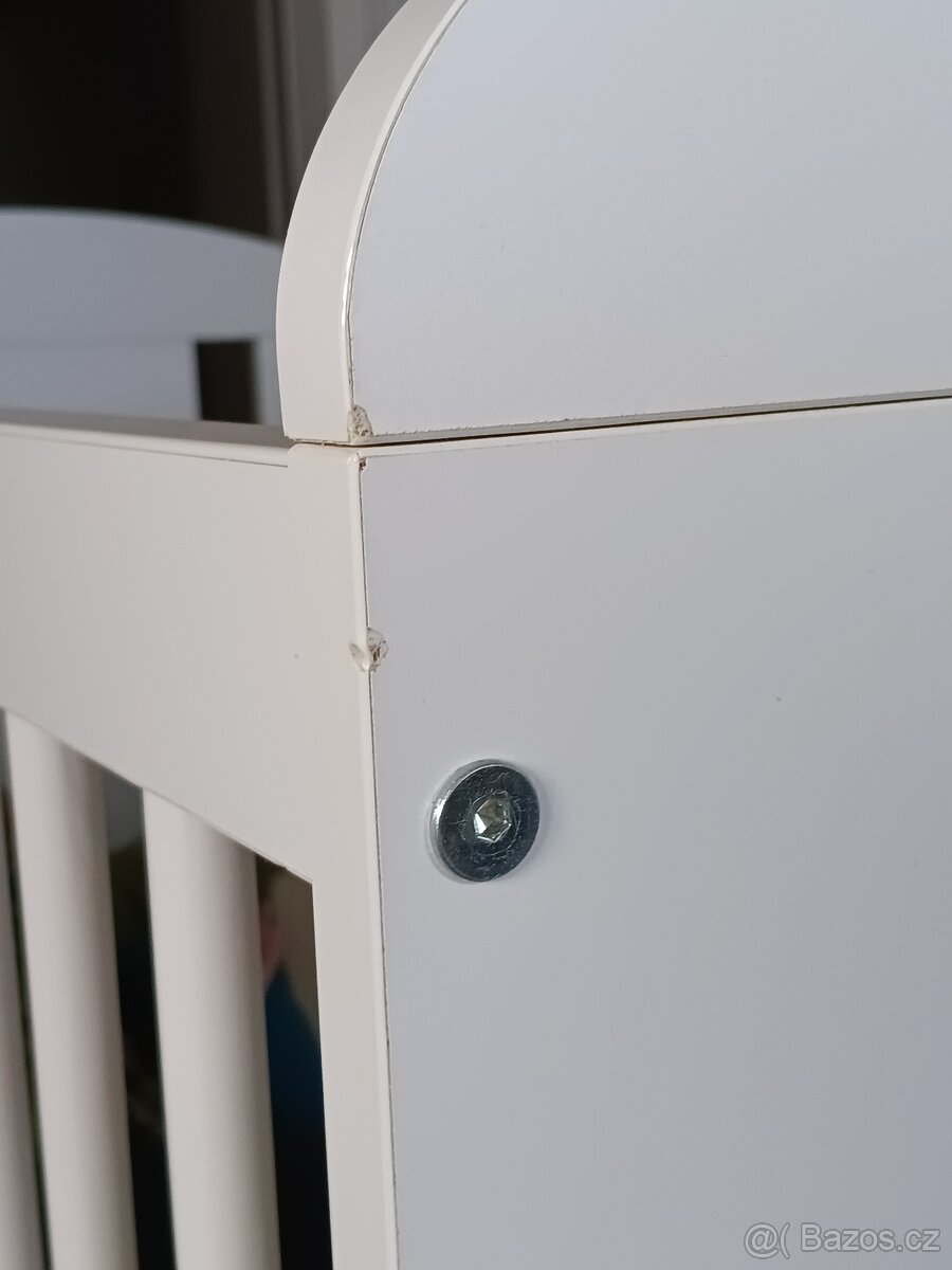 Dřevěná postýlka - 8