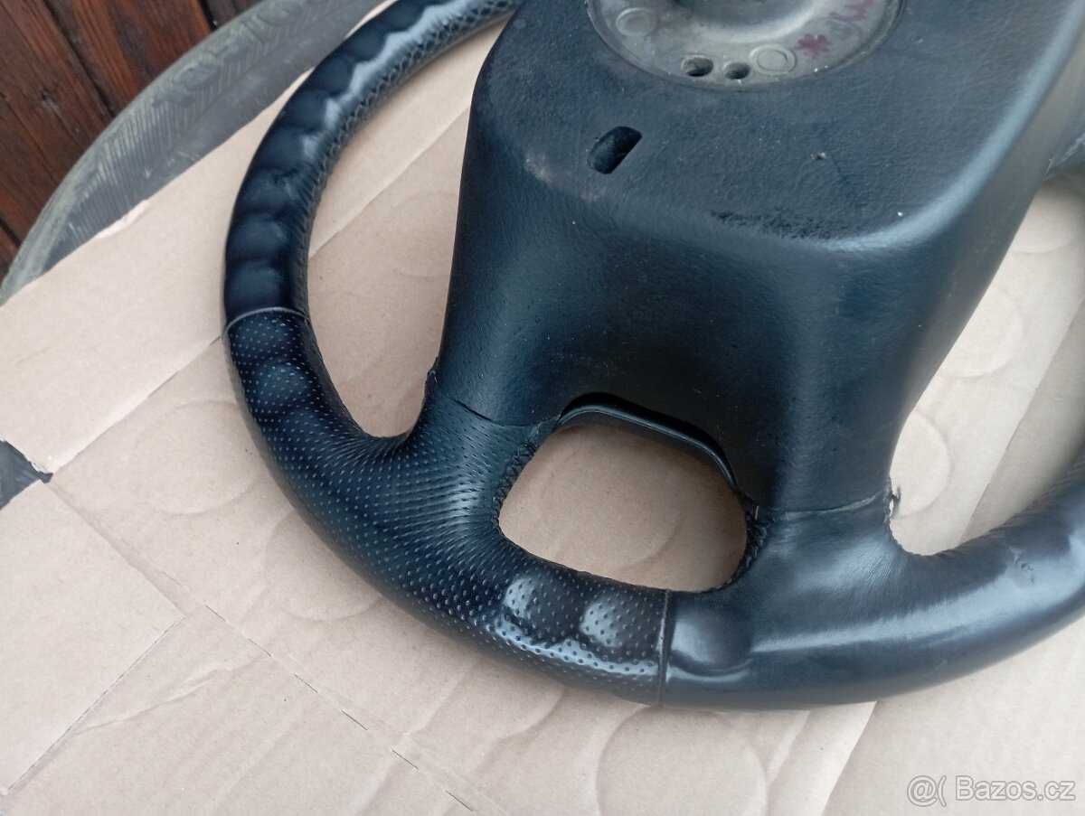 Škoda Octavia 1 kožený volant - 8