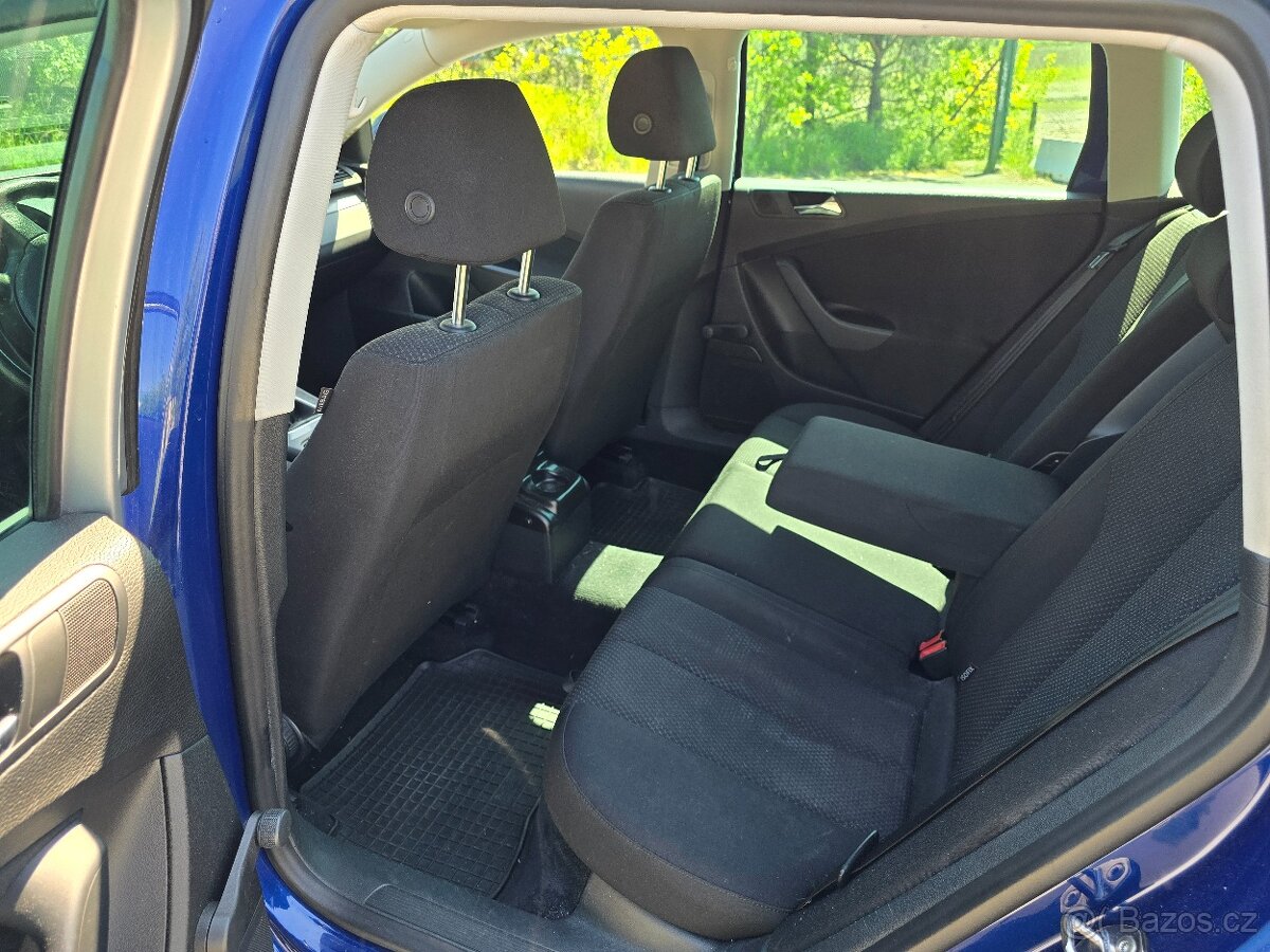 Volkswagen Passat Variant B6, 1.6 FSI - 8