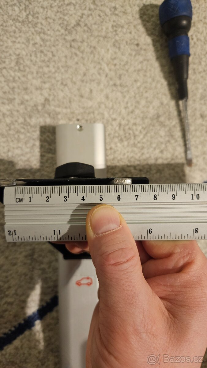 Příčníky NEUMANN střešní nosiče - 8