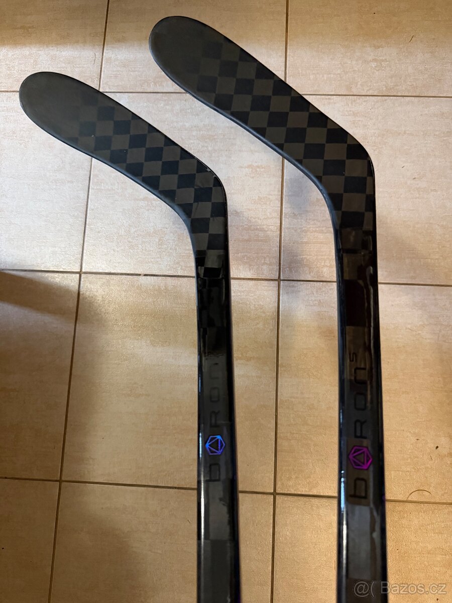 Bauer Pulse, Sr, levá, P28, Flex: 70 - 8