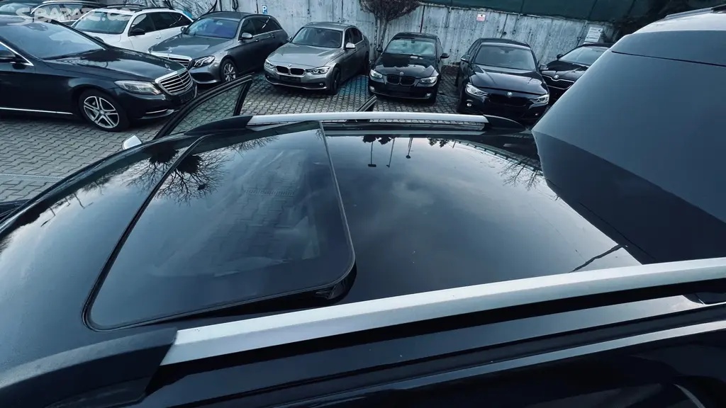 Chrysler 300c 3.0crd - 8