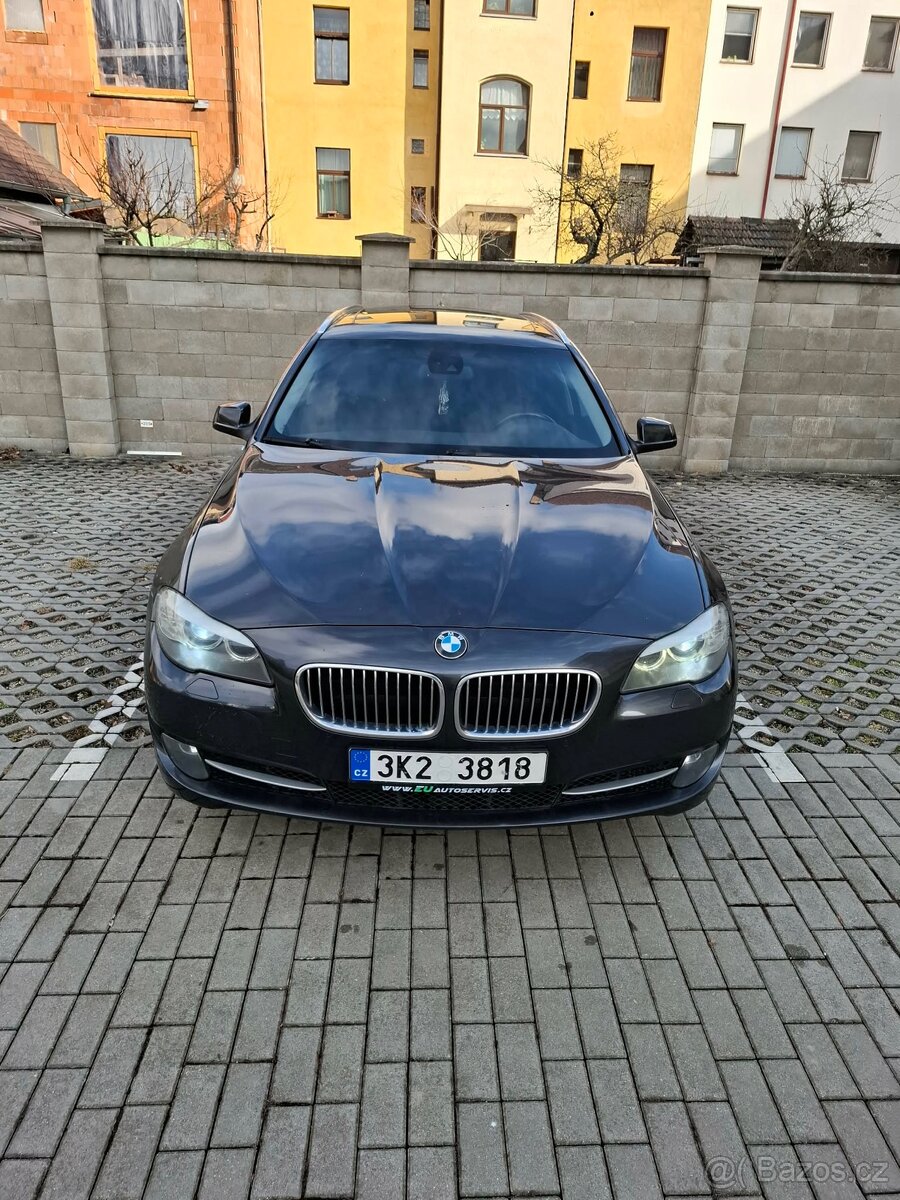 BMW Seria 5 Touring (F11) - 8