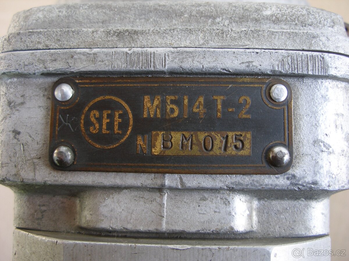 Magneto - 8