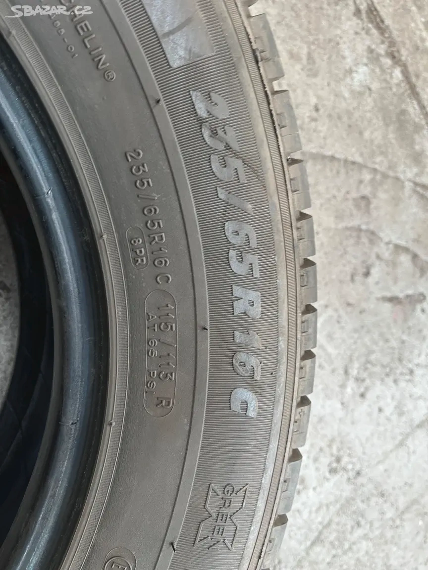 Michelin Agilis 235/65 R16 C 4ks - 8
