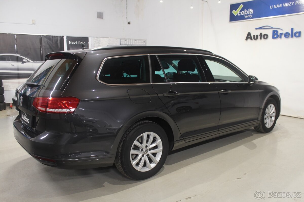 VW Passat B8 2.0TDI DSG 110kW Navi LED Display - 8