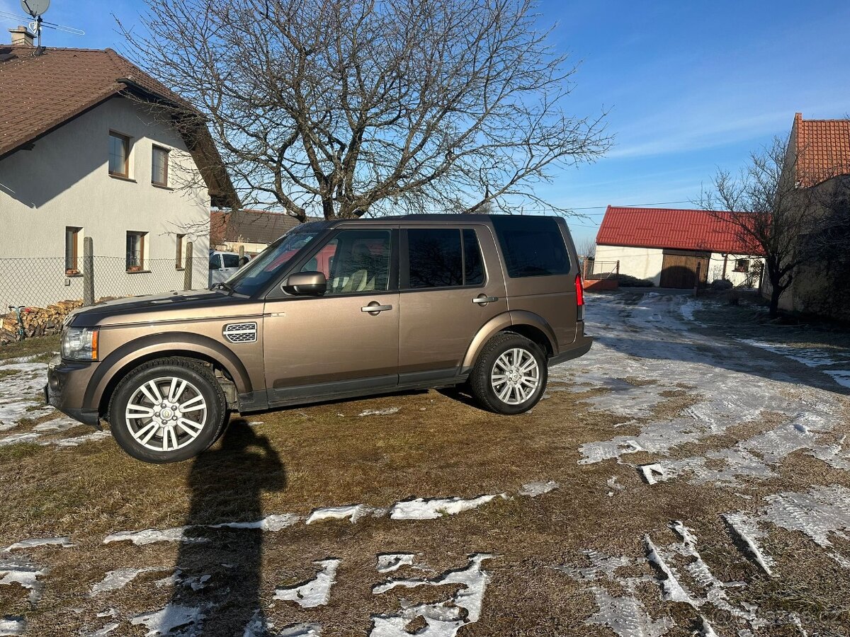 Land Rover Discovery 4 - 8