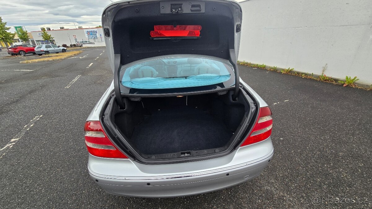 Mercedes-Benz CLK W209 270 CDI - 8