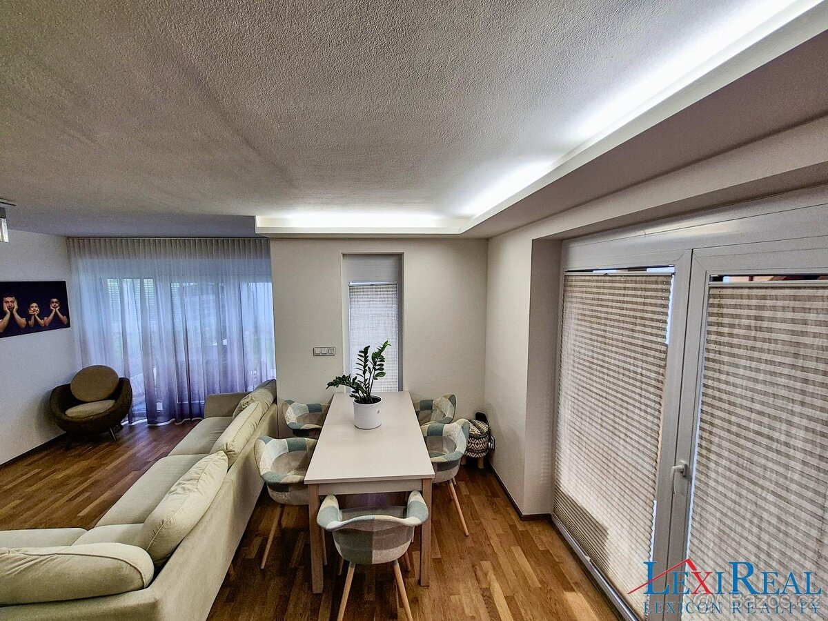 řadový rodinný dům 164 m2, 211 m2 zahrada, nadstandartní vyb - 8