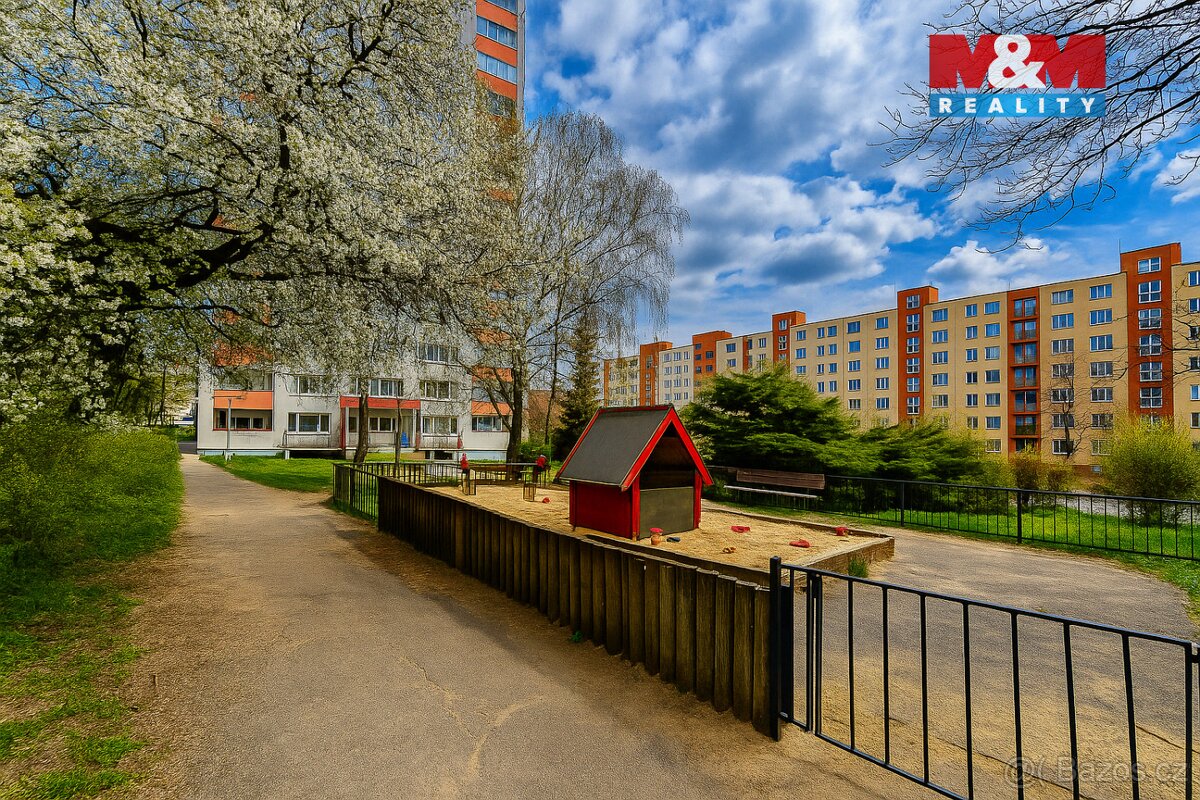 Pronájem bytu 1+kk, 22 m², Praha, ul. Evropská - 8