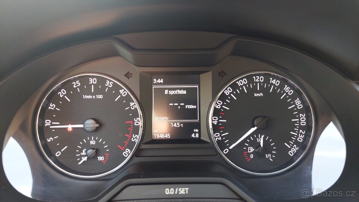 Škoda Octavia Combi 1.6 TDI Elegance – 2015 - 8