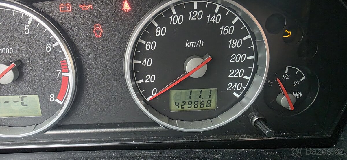 Ford Mondeo 2.0i r.v.2008 - 8