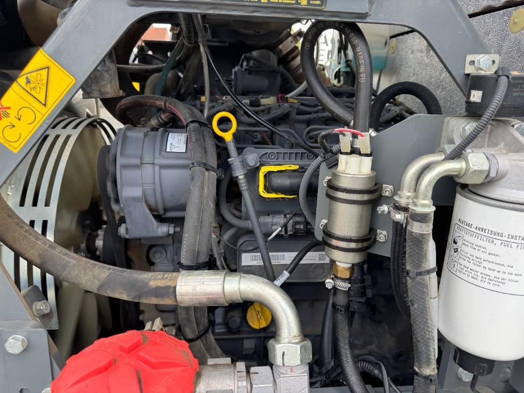 Kolový nakladač Wacker Neuson WL 44 - 8