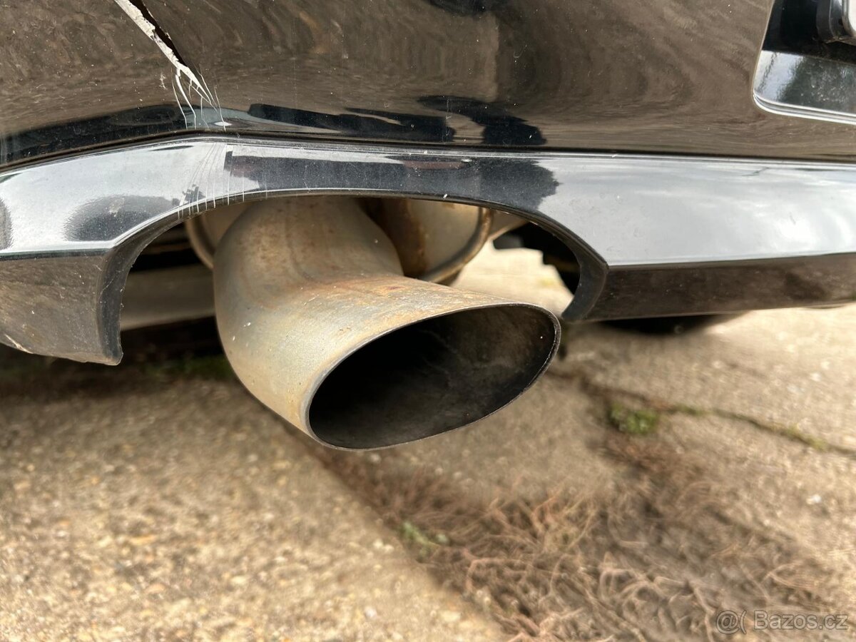 BMW E87 LCI 118D 105kw - díly - 8