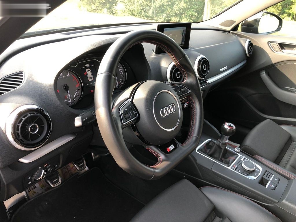 AUDI S3, MANUÁL - 8