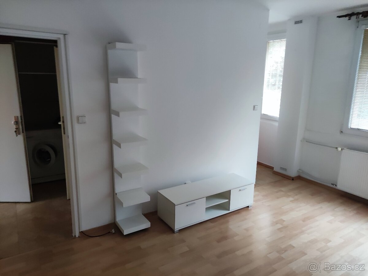 Pronájem bytu 1+1 Most ul. U Stadionu - 8