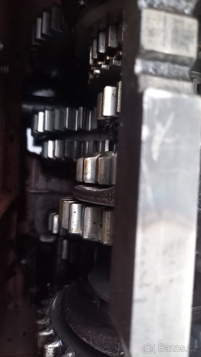 Zetor 7011-převodovka - 8