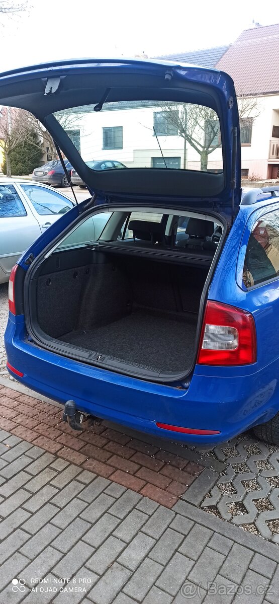 Prodám ŠKODA OCTAVIA II 1.6 TDI 77kW - 8