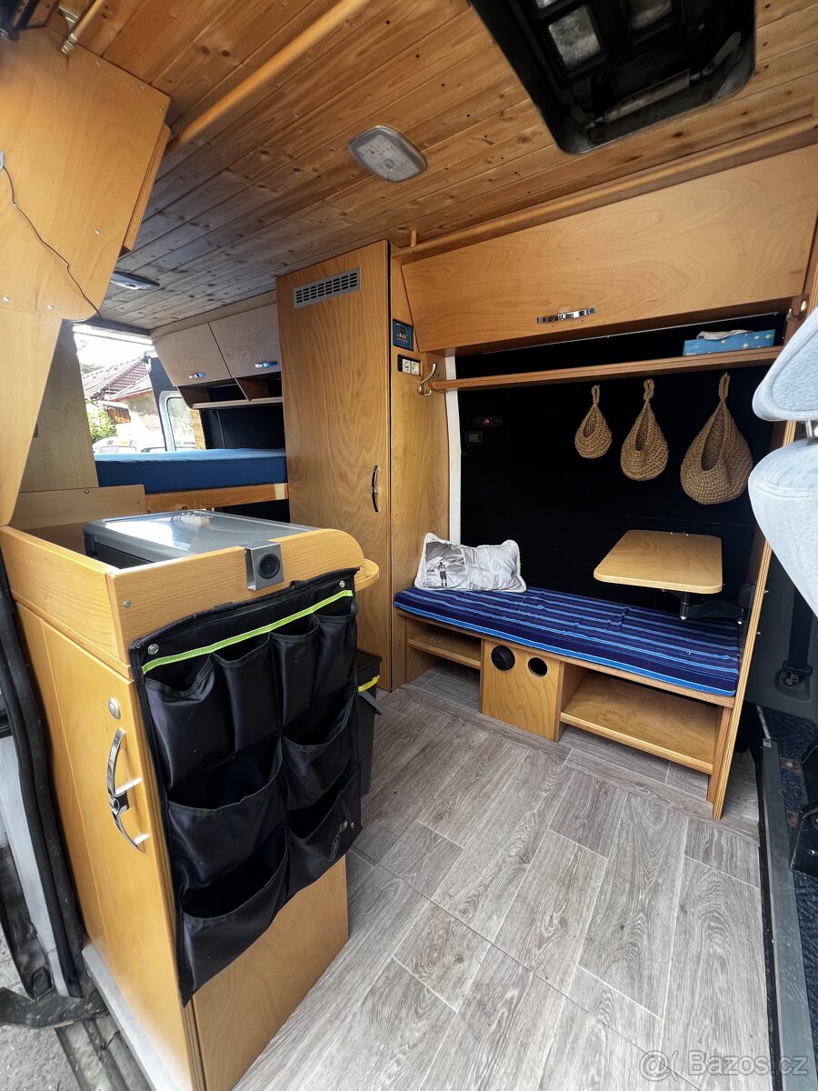 RENAULT MASTER 2.5 dCi dodávka - 8