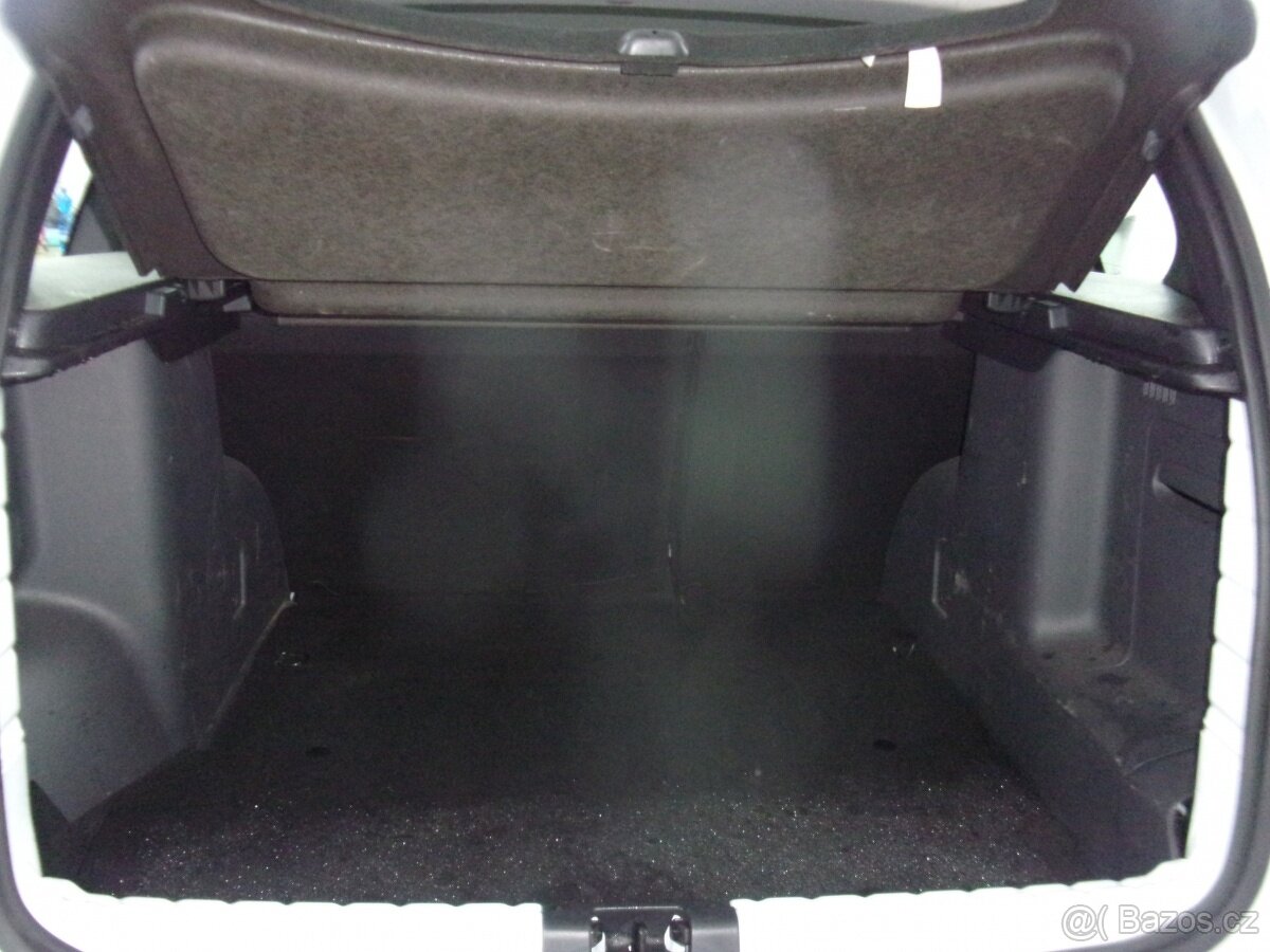 Dacia Duster 1,5 DCi 110 - 8