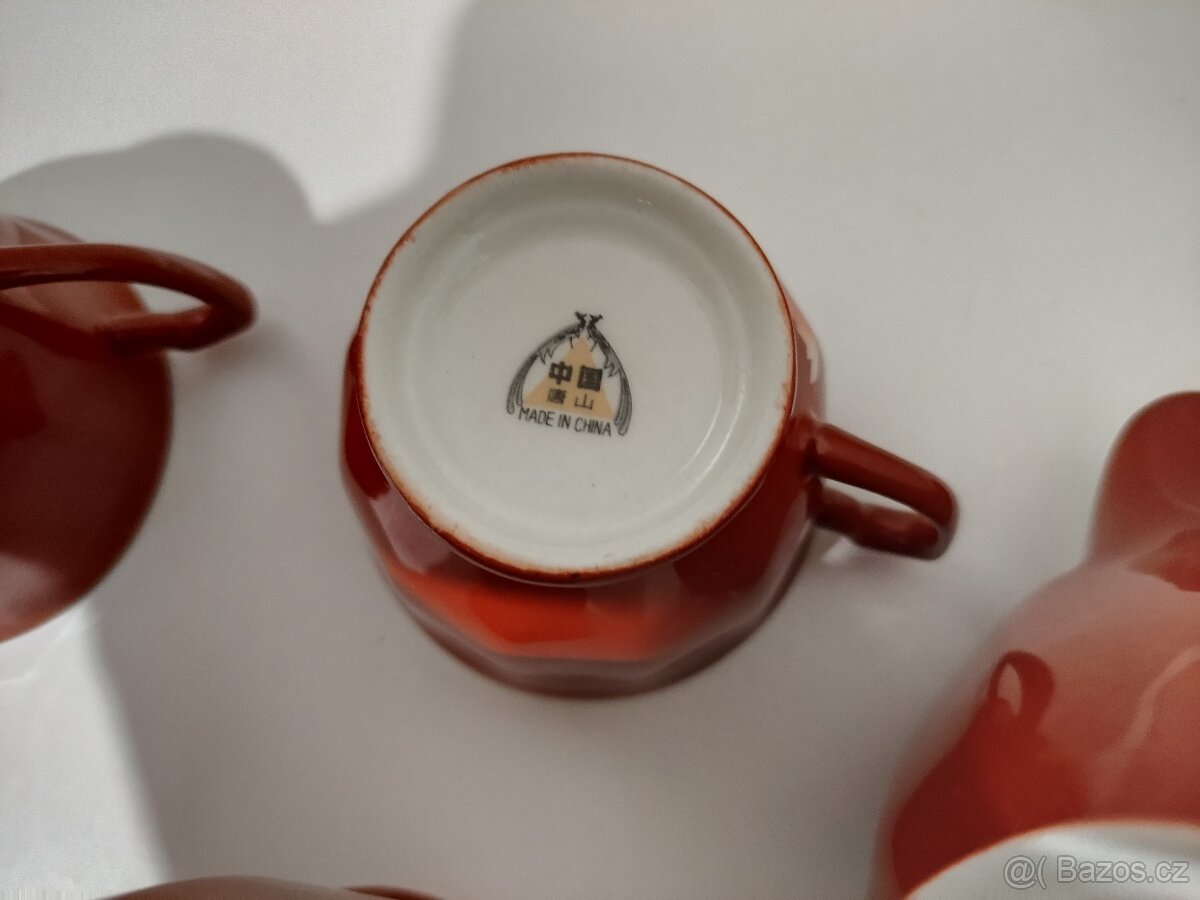 Porcelánová sada značená MADE IN CHINA - 8