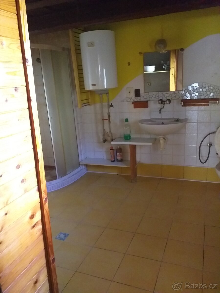 prodej domu na vesnici - 8