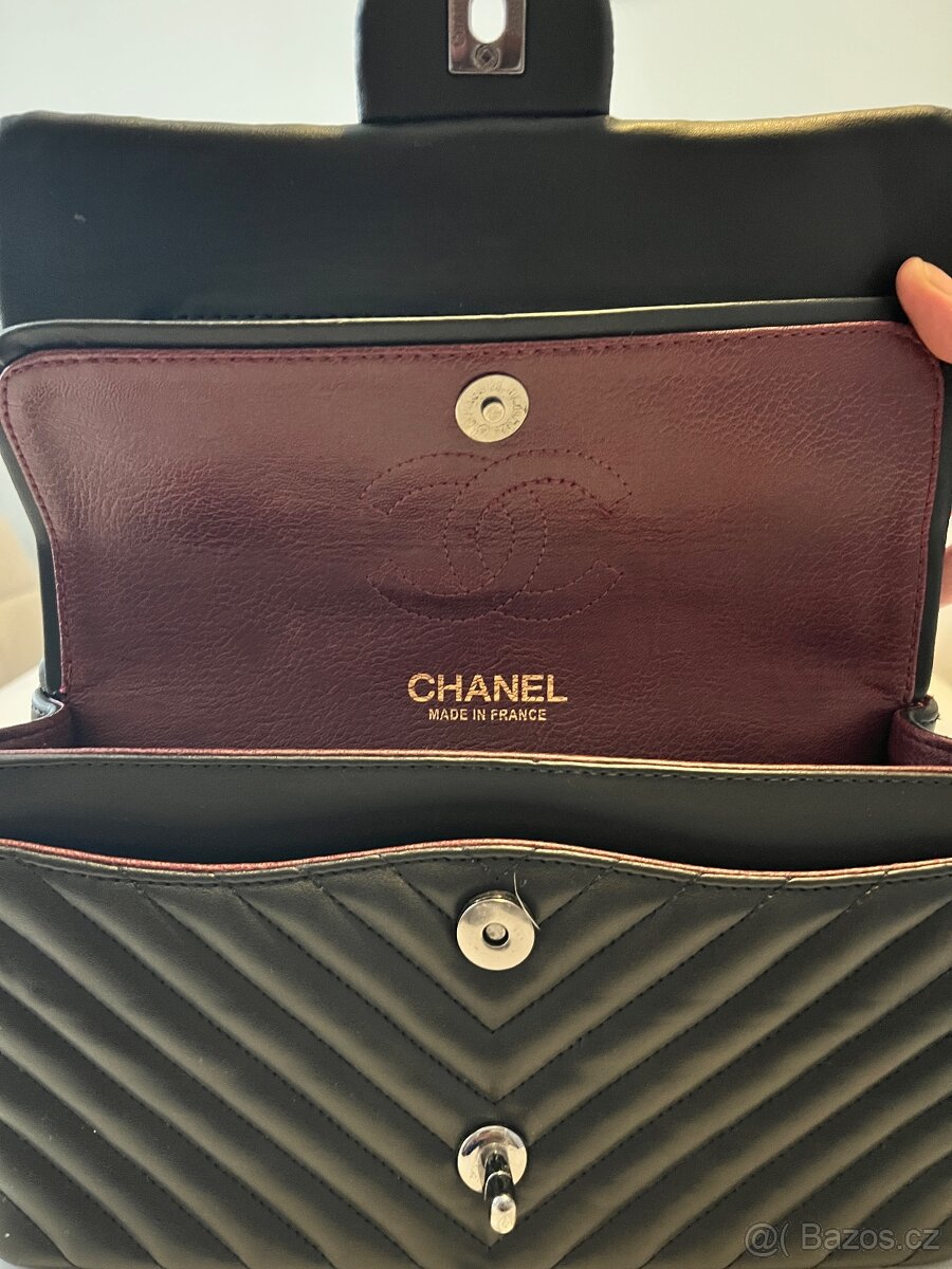 Chanel Kabelka - 8