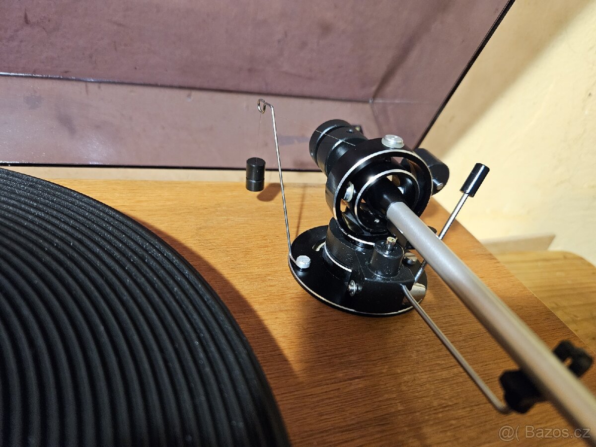 TESLA NC 450 HiFi gramofon - 8