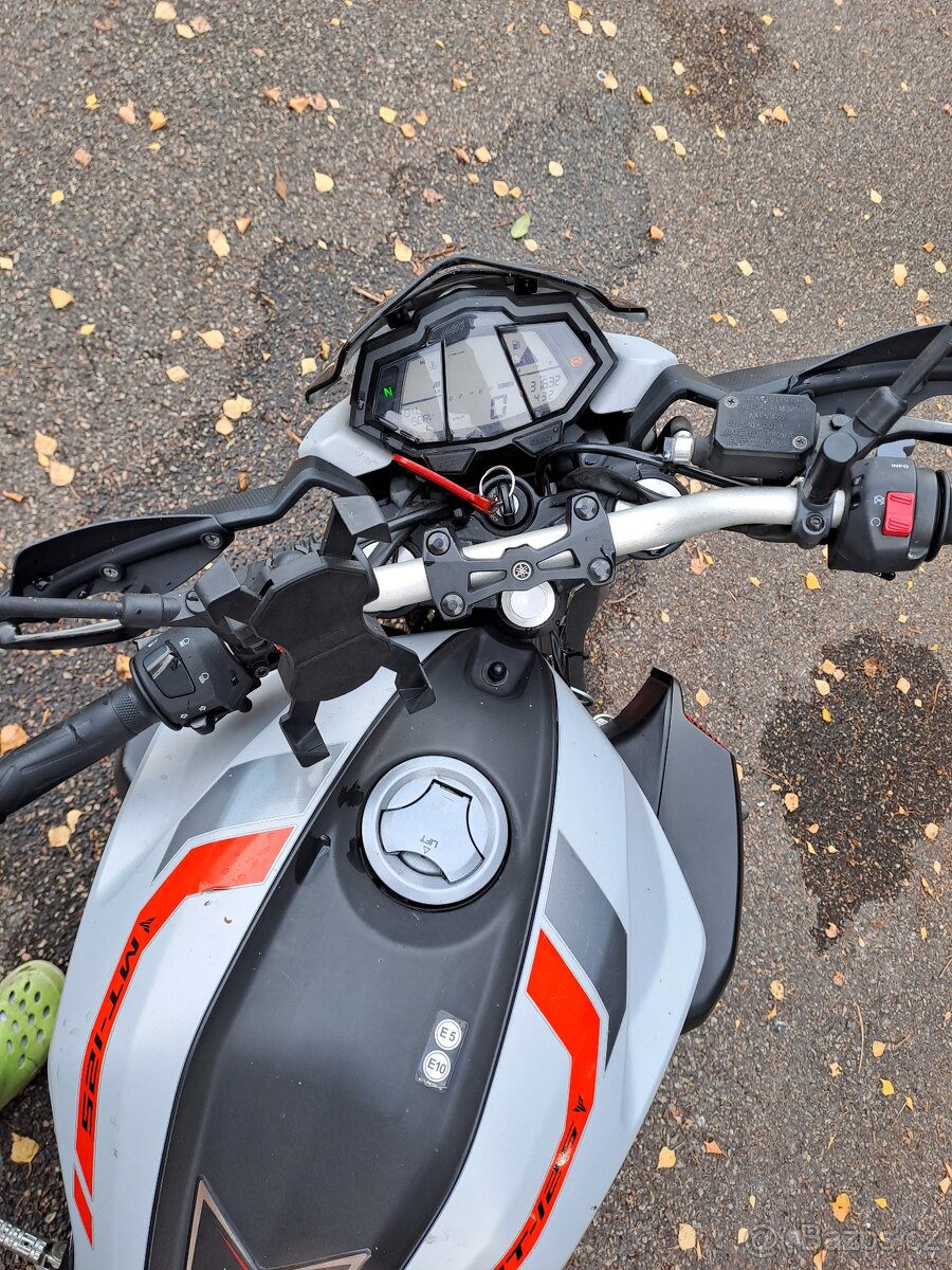 Yamaha MT-125 - 8