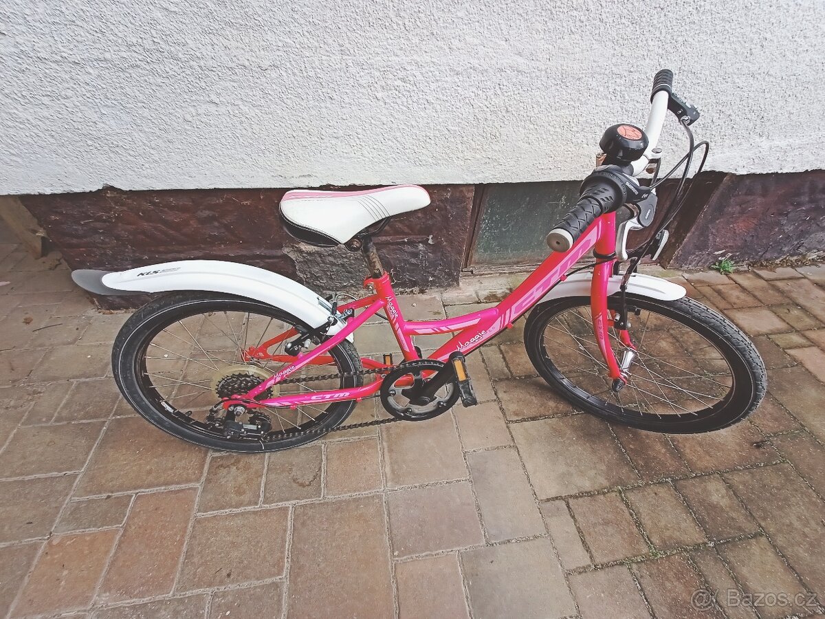 Dívčí kolo vel. 20 - 8