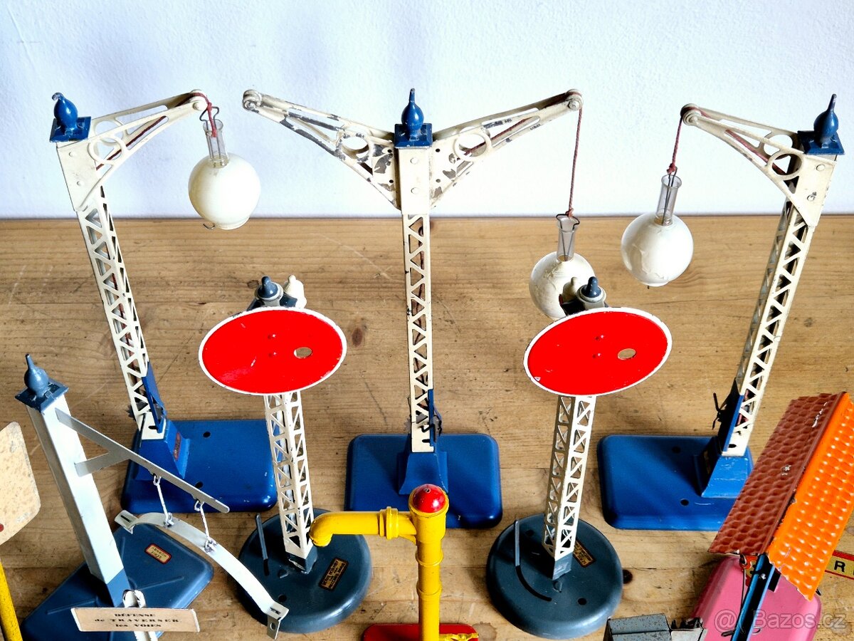 Vláčky - lampy, semafory, ukazatele, Hornby, Francie, 1930 - 8