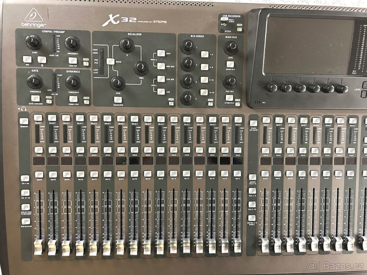 Behringer X32 32kanálový digitální mixážní pult - 8