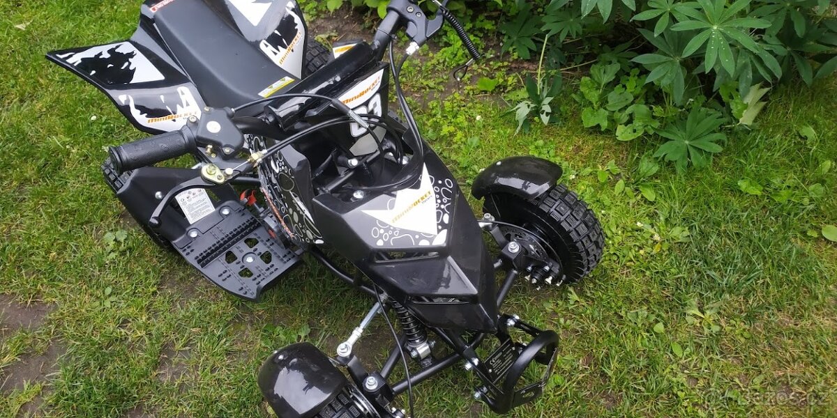 Nová růžová benzinová čtyřkola pro děti 5-10 let - 8