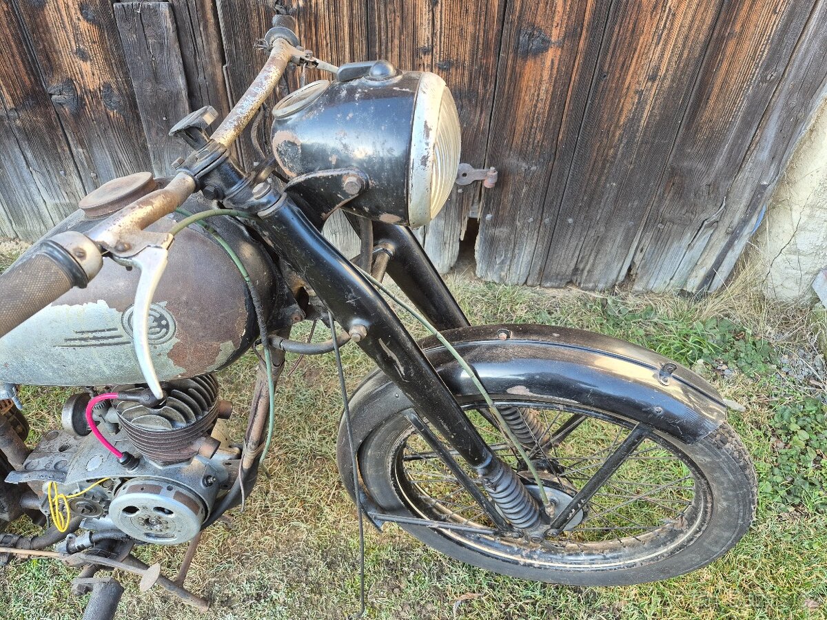 Cz 125t cezeta 1950 - 8