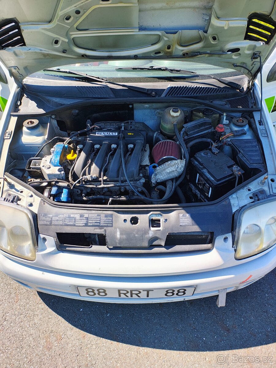 Renault clio 1.4 16v - 8