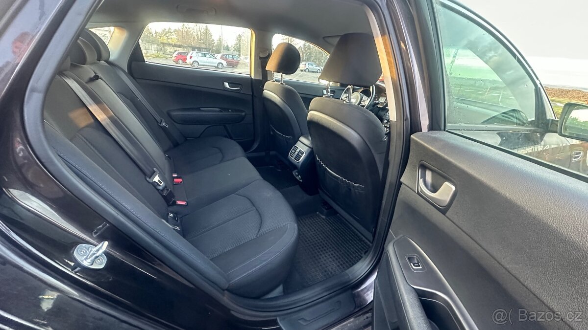 Kia Optima sedan 2016 - 1.7 turbo diesel - 8