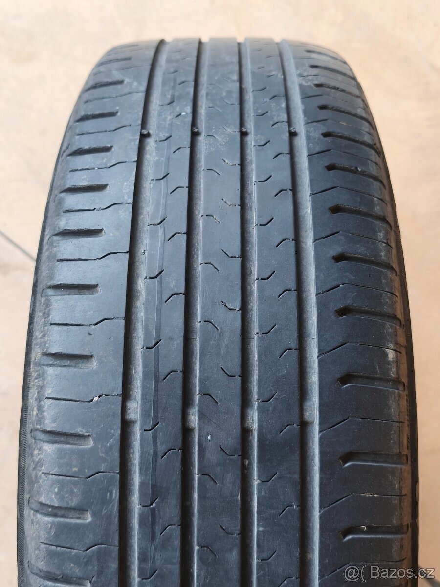 Alu kola Ford s pneu Continental 195/55 R16, vzorek 6 mm - 8