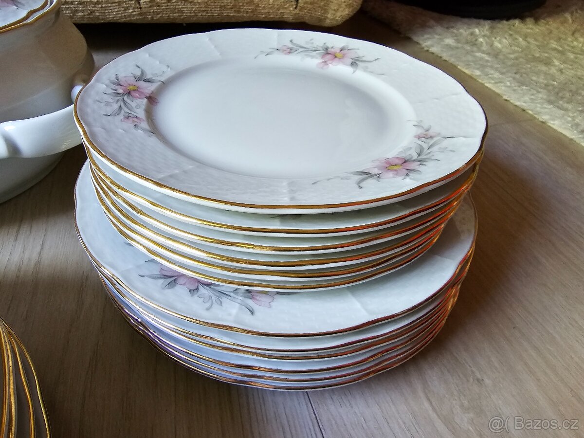Porcelánová jídelní sada Thun - 8