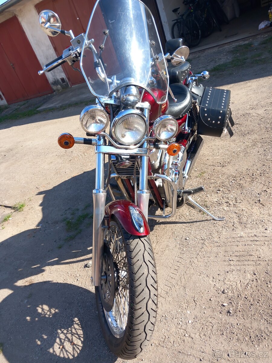 Suzuki Intruder 1400 - 8