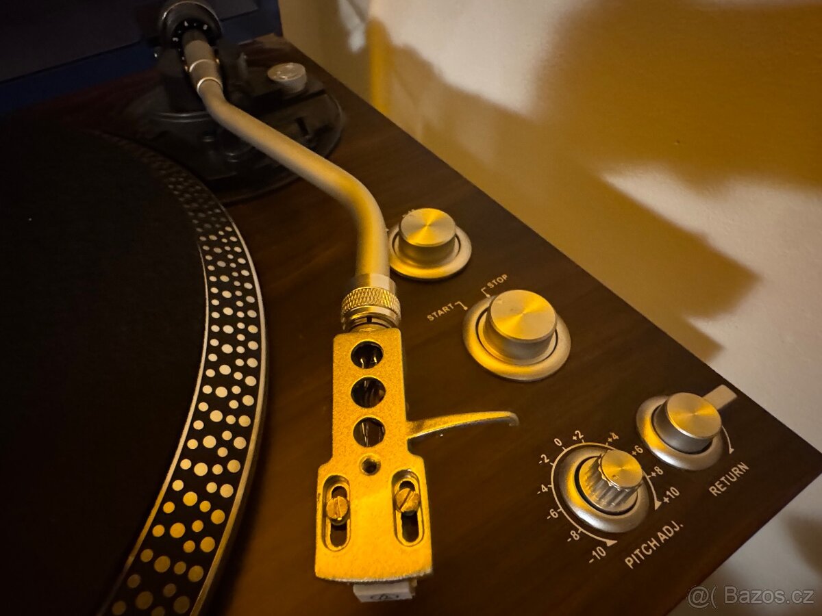 Reproduktor + gramofon - 8