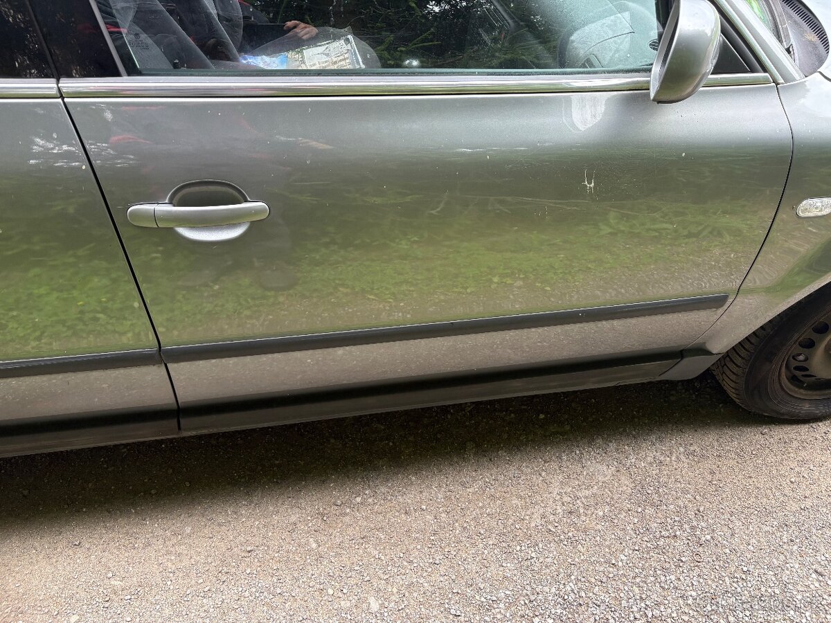 VW PASSAT B5.5 Náhradní díly LD7W 2.0i ALT - 8