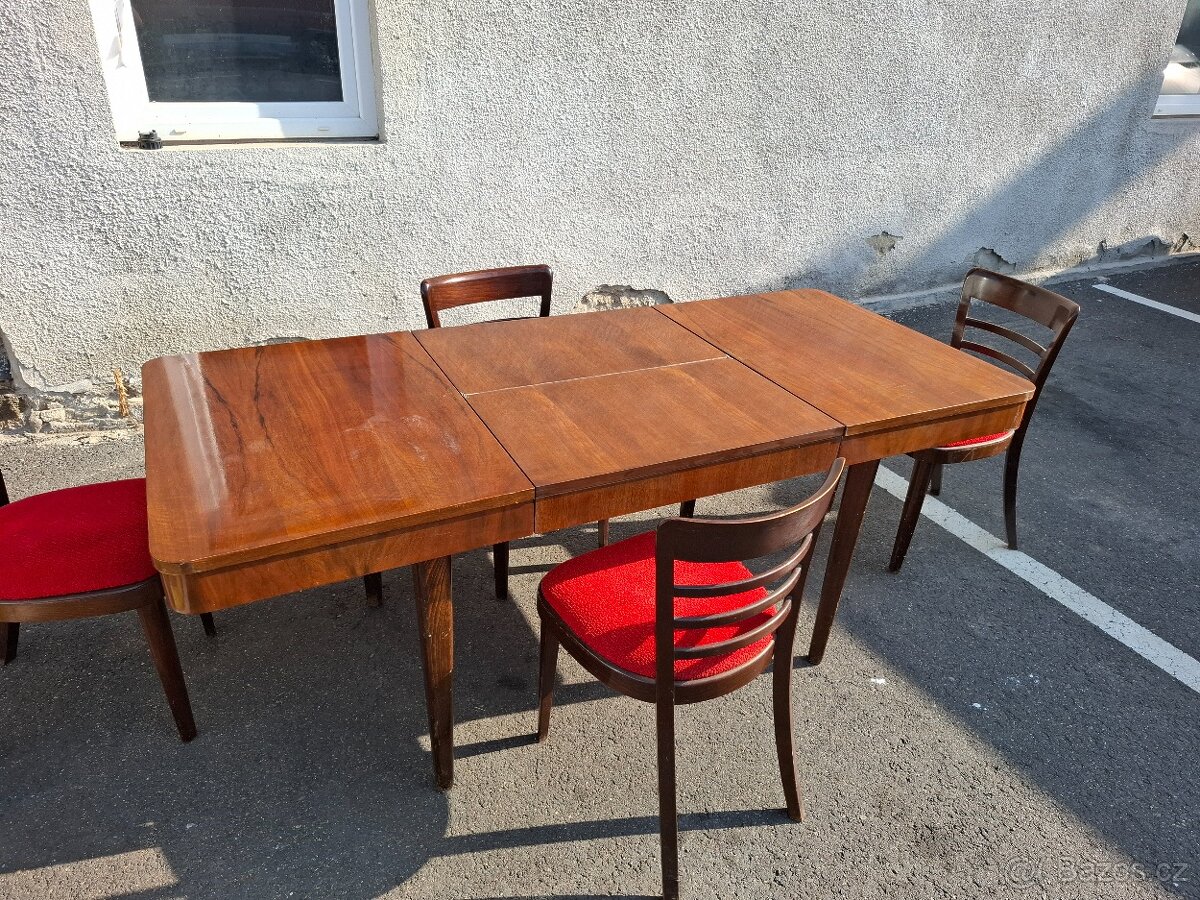 Jídelní stůl Halabala + židle Ton - 8