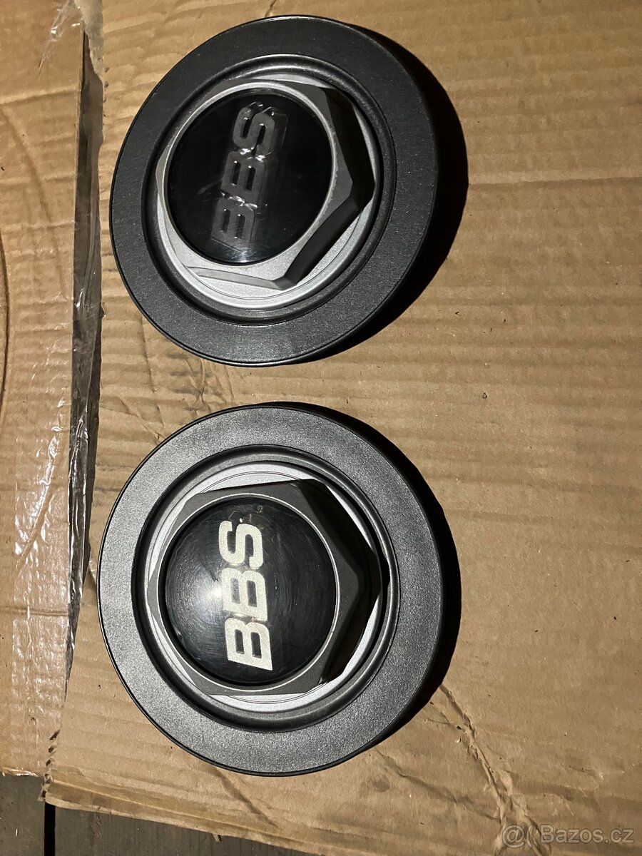 Prodám originální pokličky na alu kola BBS - 8