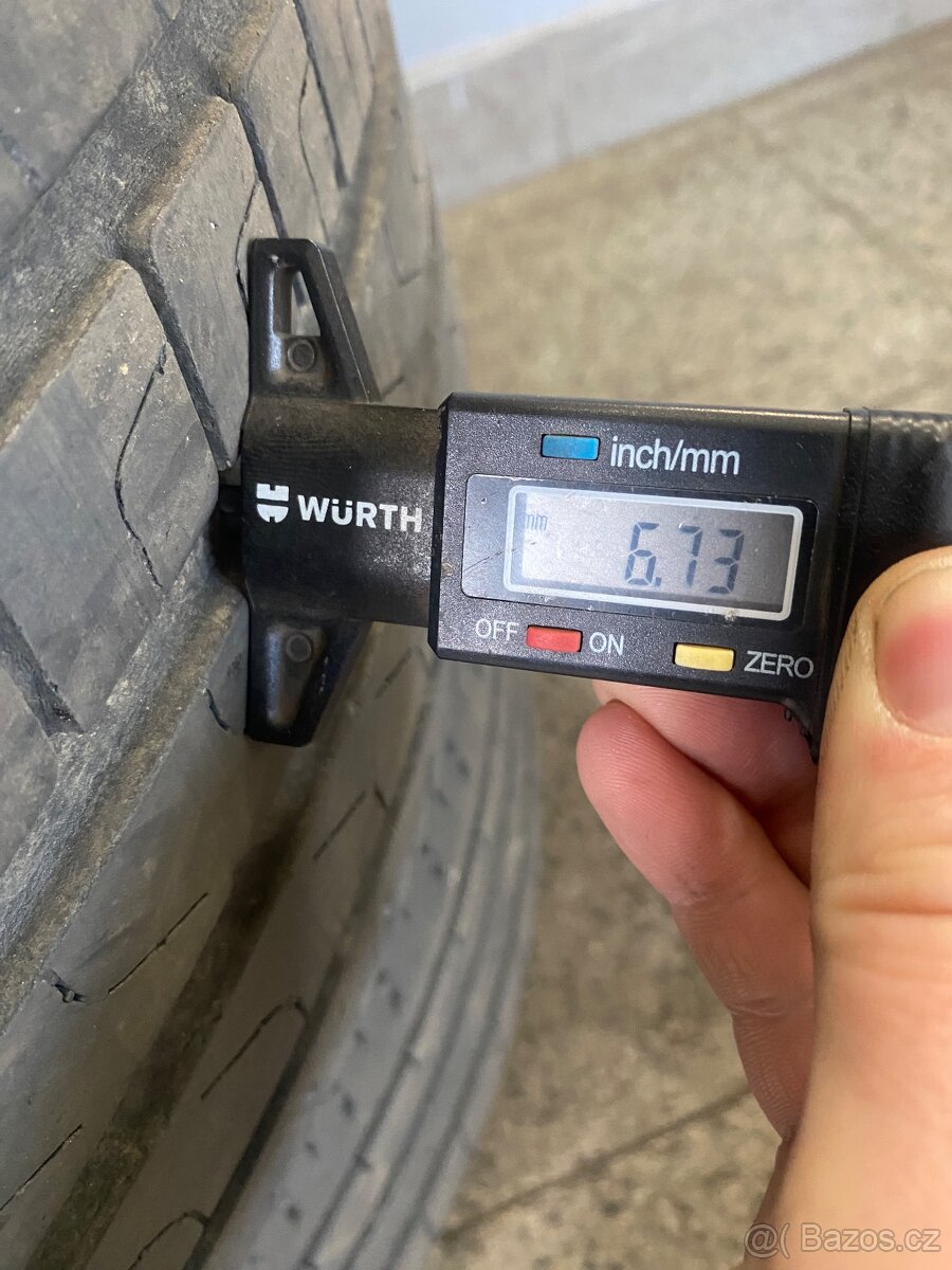 235/50R19 letní pneumatiky - 8